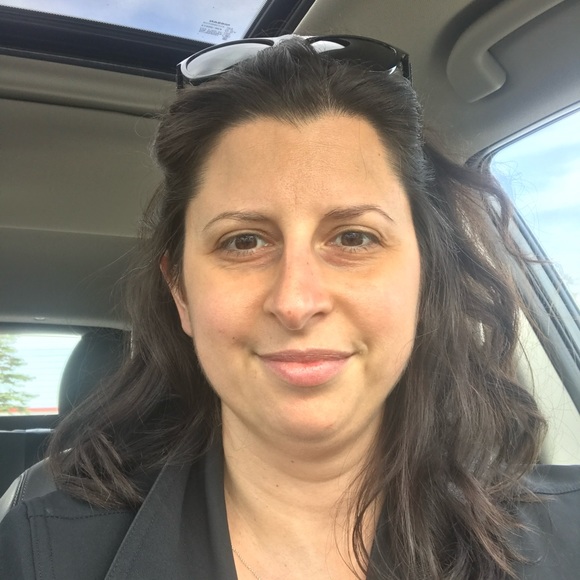 Meet your Posher, Anna - Picture 1 of 1